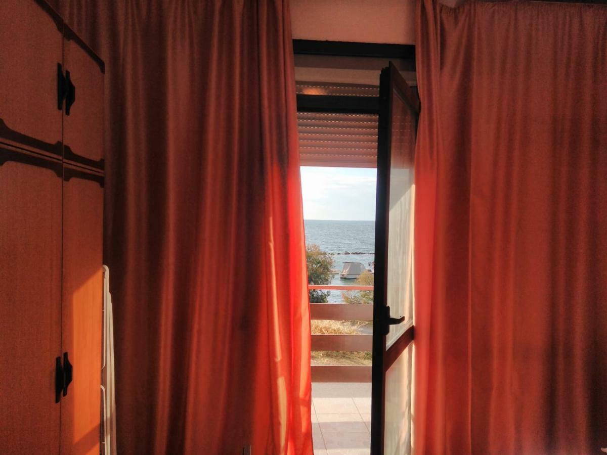 Apartmani Marija Pasman Ngoại thất bức ảnh