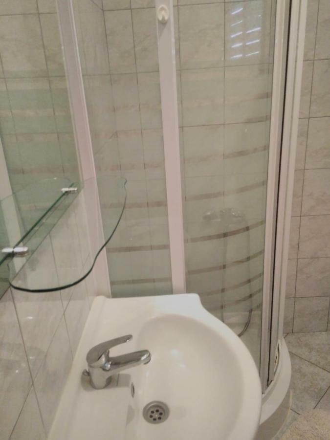 Apartmani Marija Pasman Ngoại thất bức ảnh
